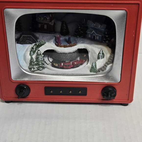 Vintage Animated Musical Christmas Village Scene TV Retro Red Decor Working - Picture 6 of 9